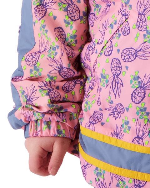 7200120173_S08_MODDET1 The Frankie Shell is a lightweight, water resistant shell, crafted with kids in mind; durable, fun colors and prints, handwarmer pockets, and reflective trims for safety. Reliable protection for back to school, family outings, bike rides, and outdoor adventures.
